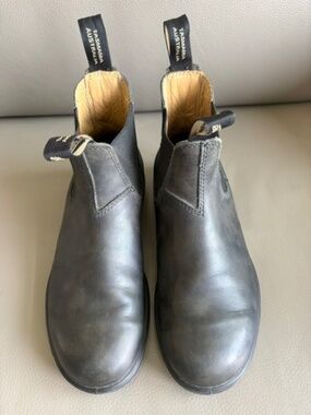 Blundstone Classic premium leather sz US/CAN 10 Women's/8 Men's (7AU) gray brown